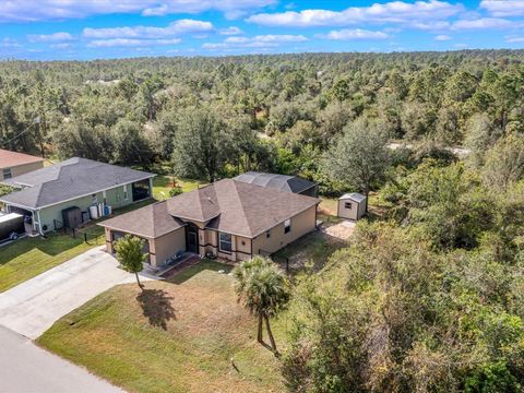 A home in PORT CHARLOTTE