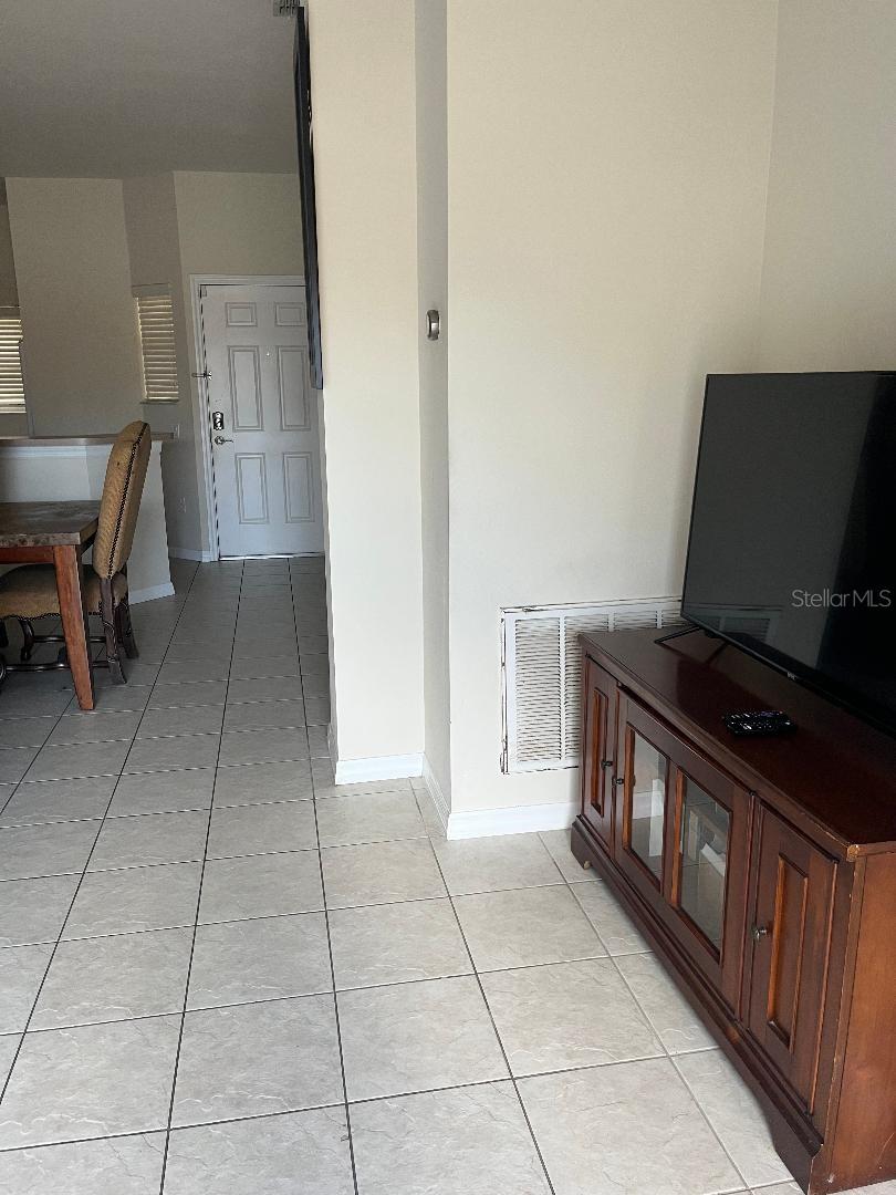 BELLAVIDA PH 01 - Residential Lease