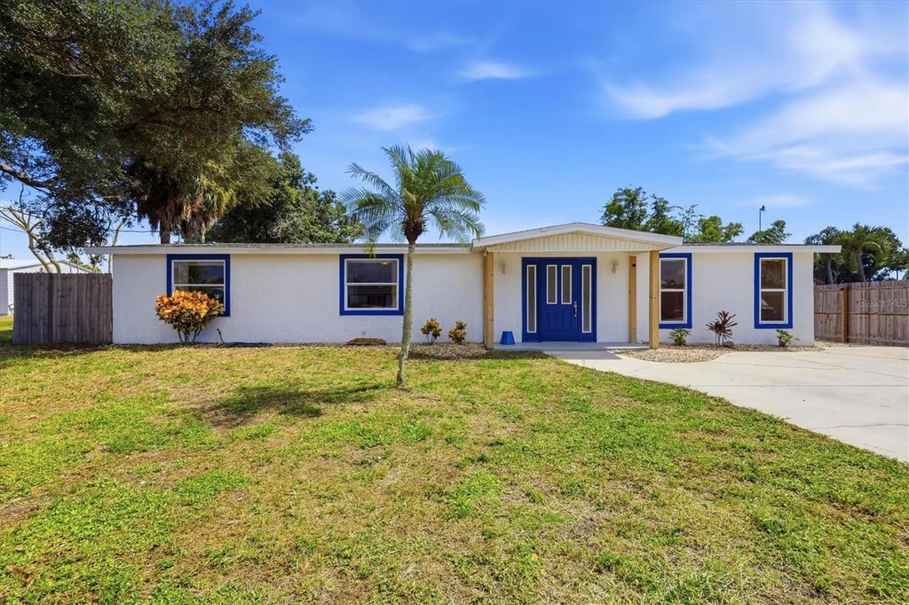 Photo of 1157 South Lane, Englewood, FL 34224 (MLS # D6148555)