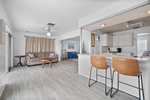 VENICE GARDENS - Residential Lease