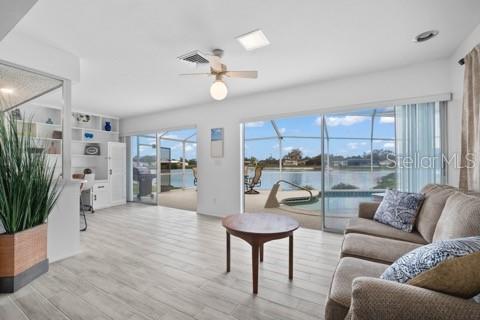 VENICE GARDENS - Residential Lease