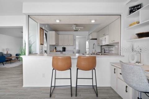 VENICE GARDENS - Residential Lease