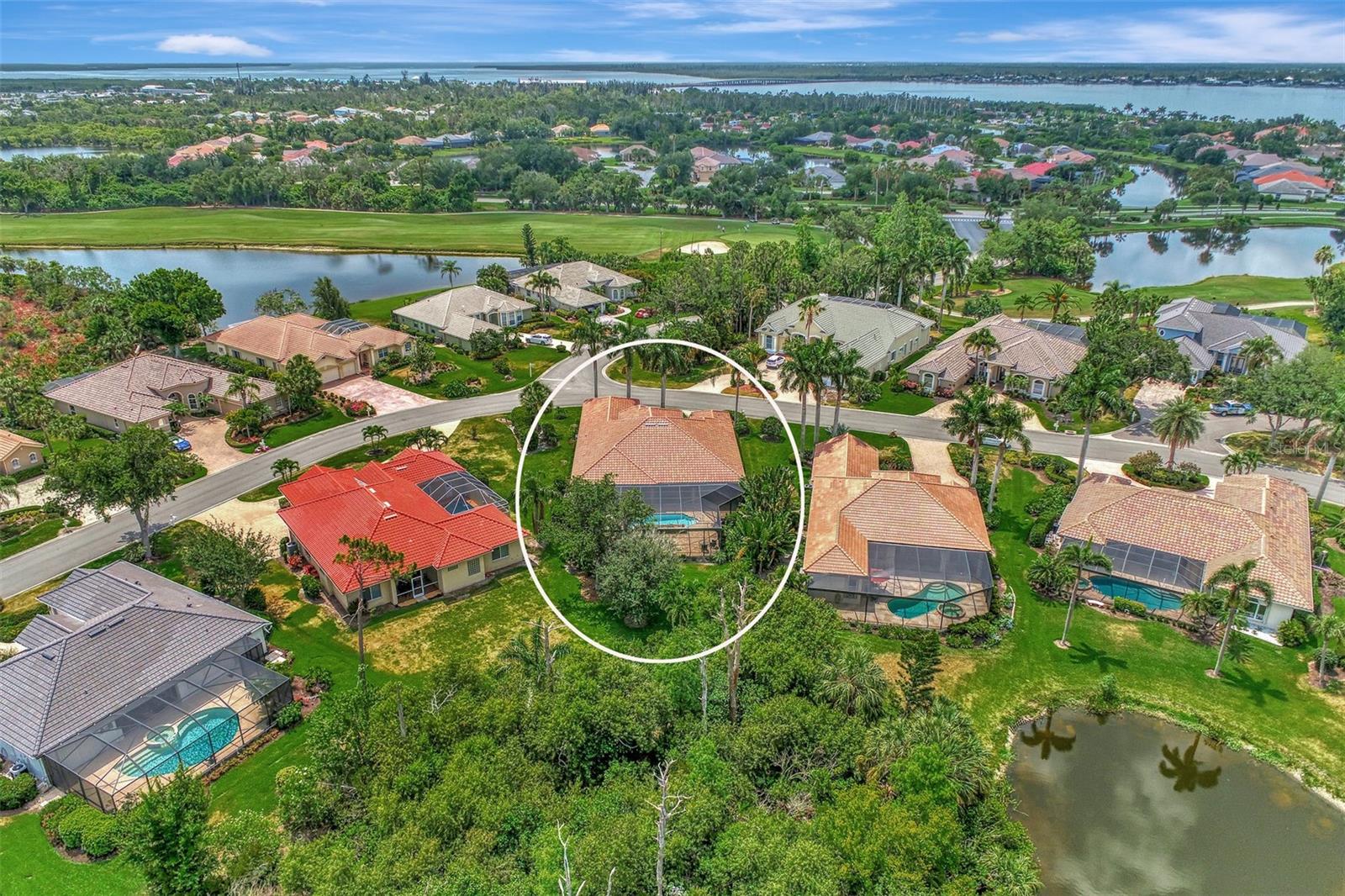 RIVERWOOD - Residential