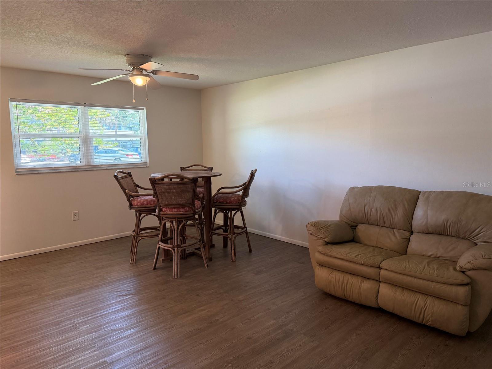 PURITAN ARMS - Residential Lease