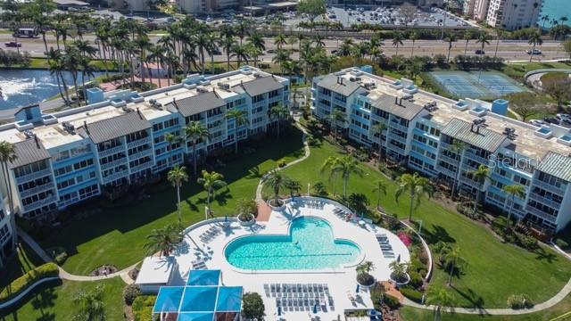 ISLA KEY CONDO - Residential