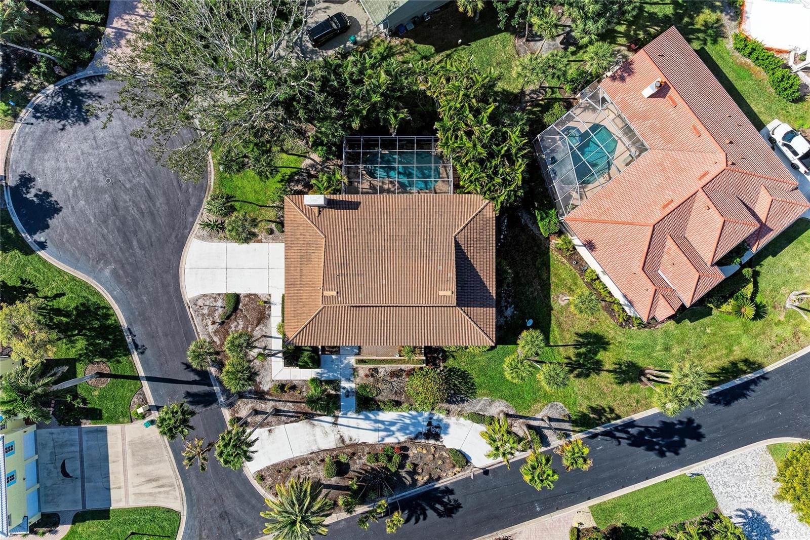 BAY ISLES - Residential