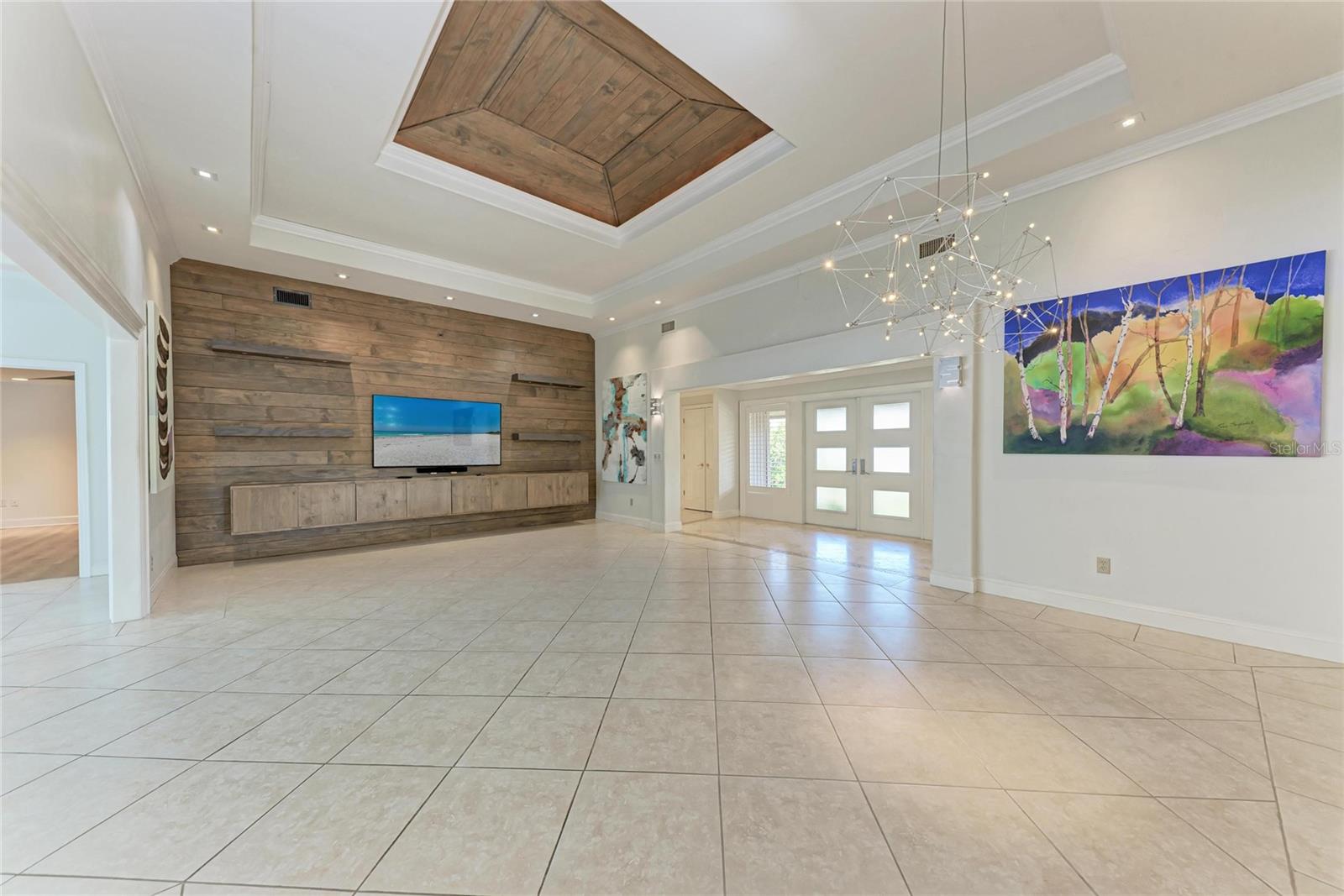 BAY ISLES - Residential