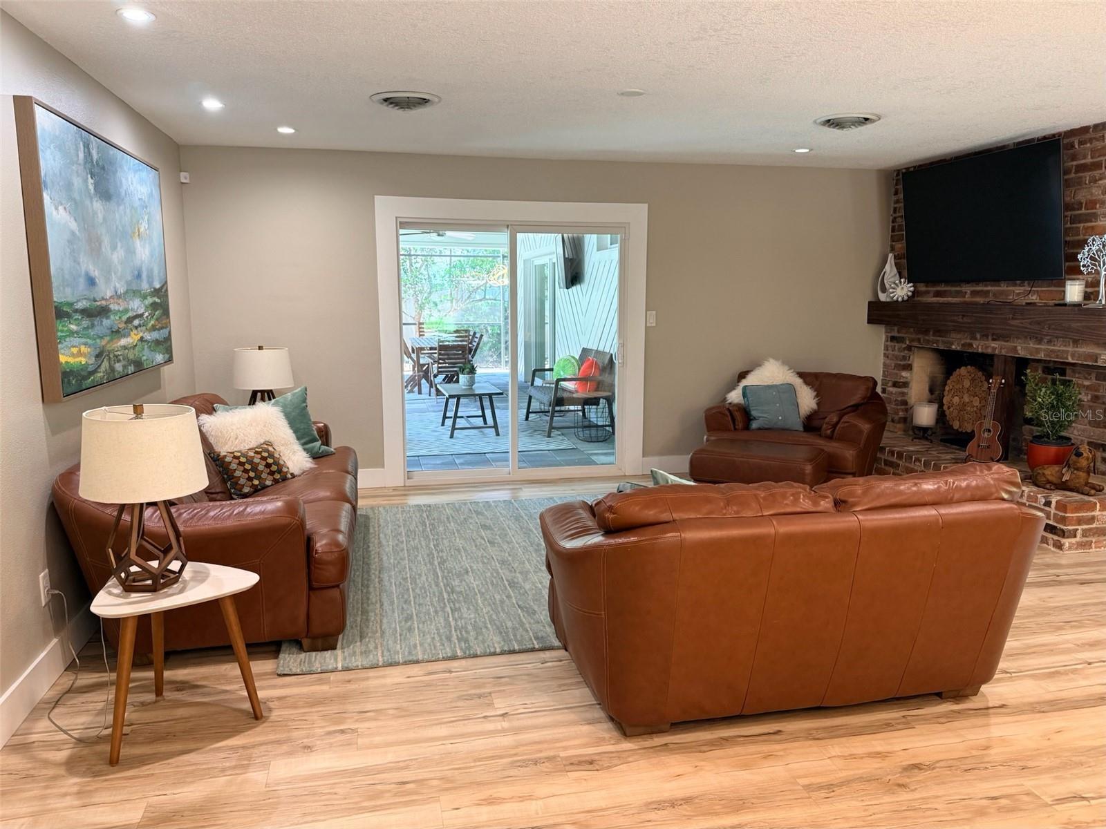 HIGHLAND PARK ESTATES - Residential