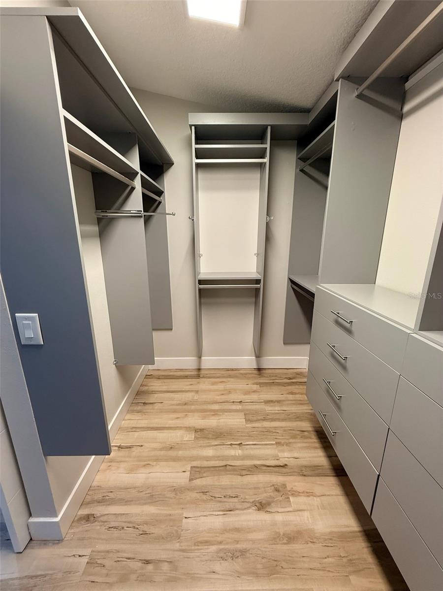 HIGHLAND PARK ESTATES - Residential