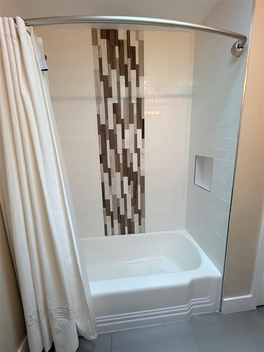 HIGHLAND PARK ESTATES - Residential