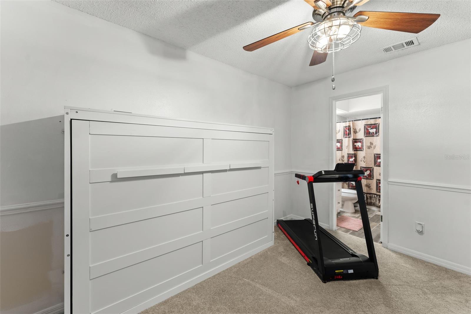 872 BAY LAKE COURT