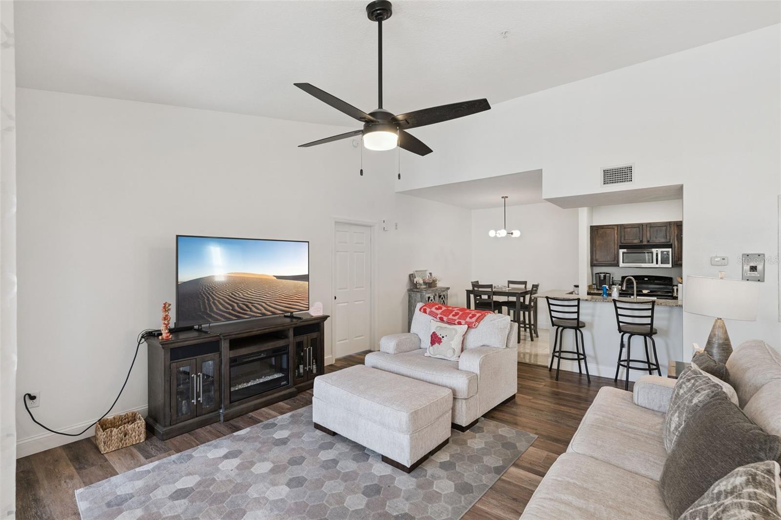 2013 TIZEWELL CIRCLE 1410