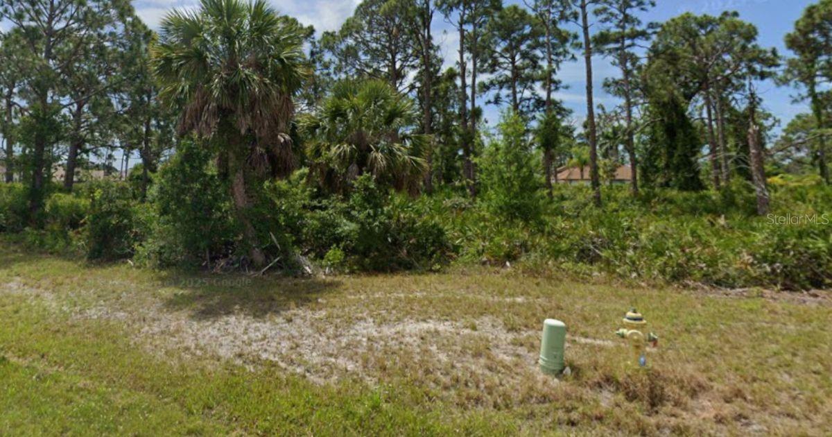 103 GLADES DRIVE