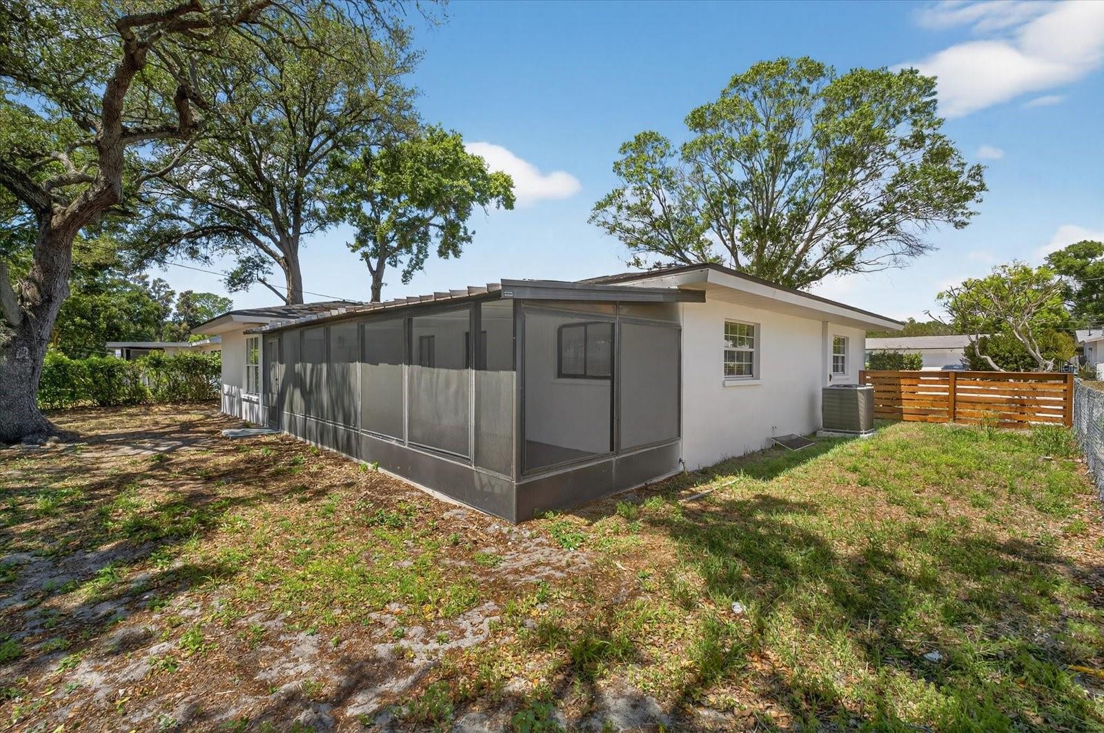 HIGHLAND TERRACE MANOR - Residential