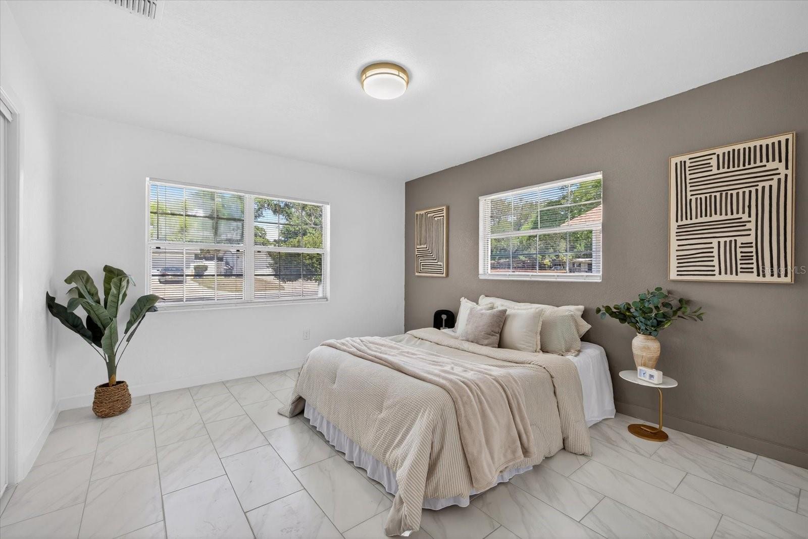 HIGHLAND TERRACE MANOR - Residential