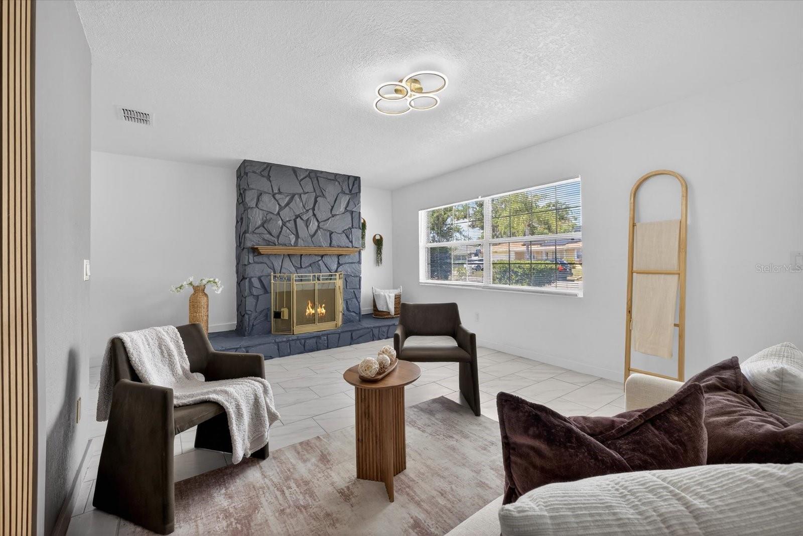 HIGHLAND TERRACE MANOR - Residential