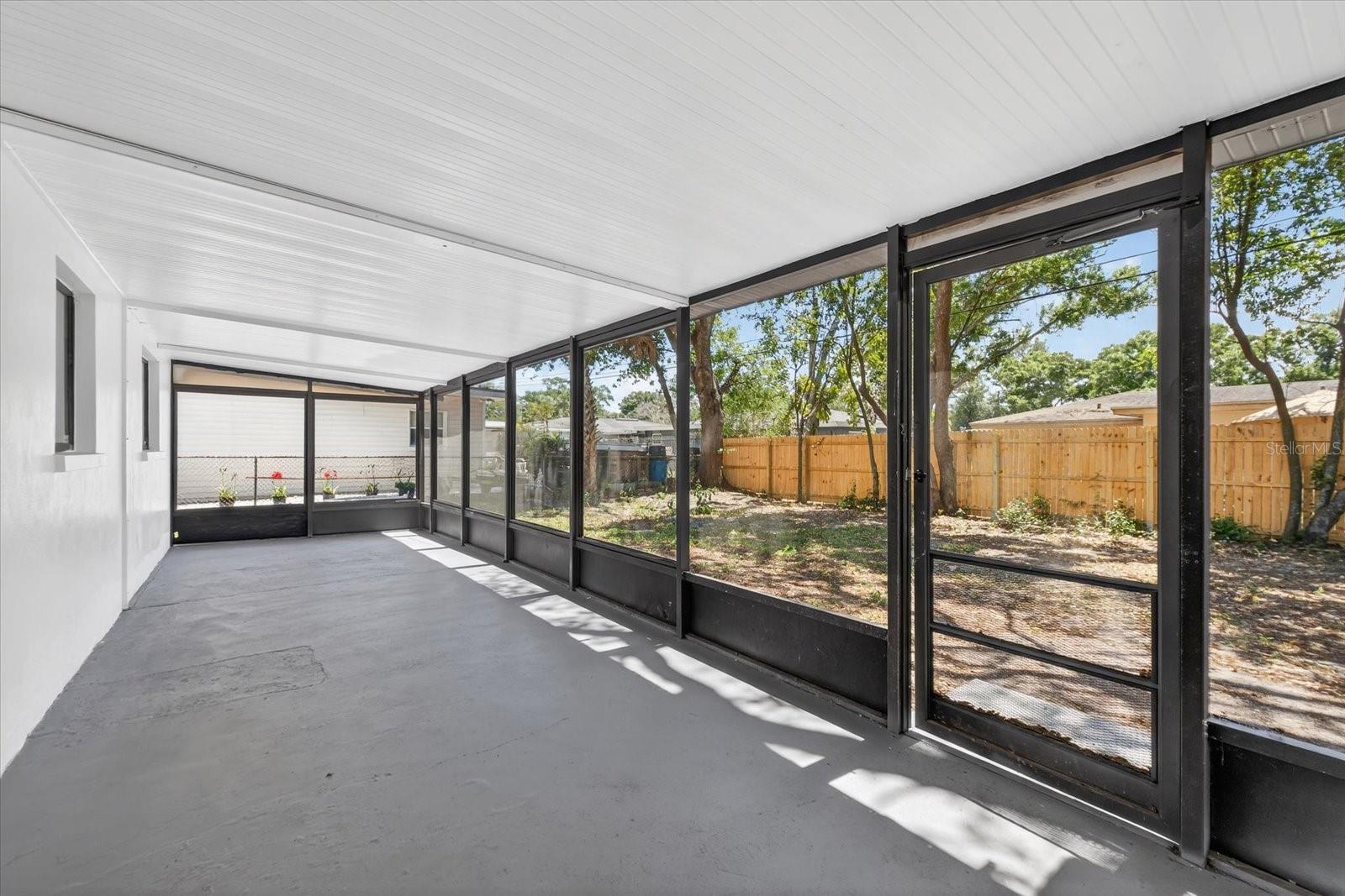 HIGHLAND TERRACE MANOR - Residential