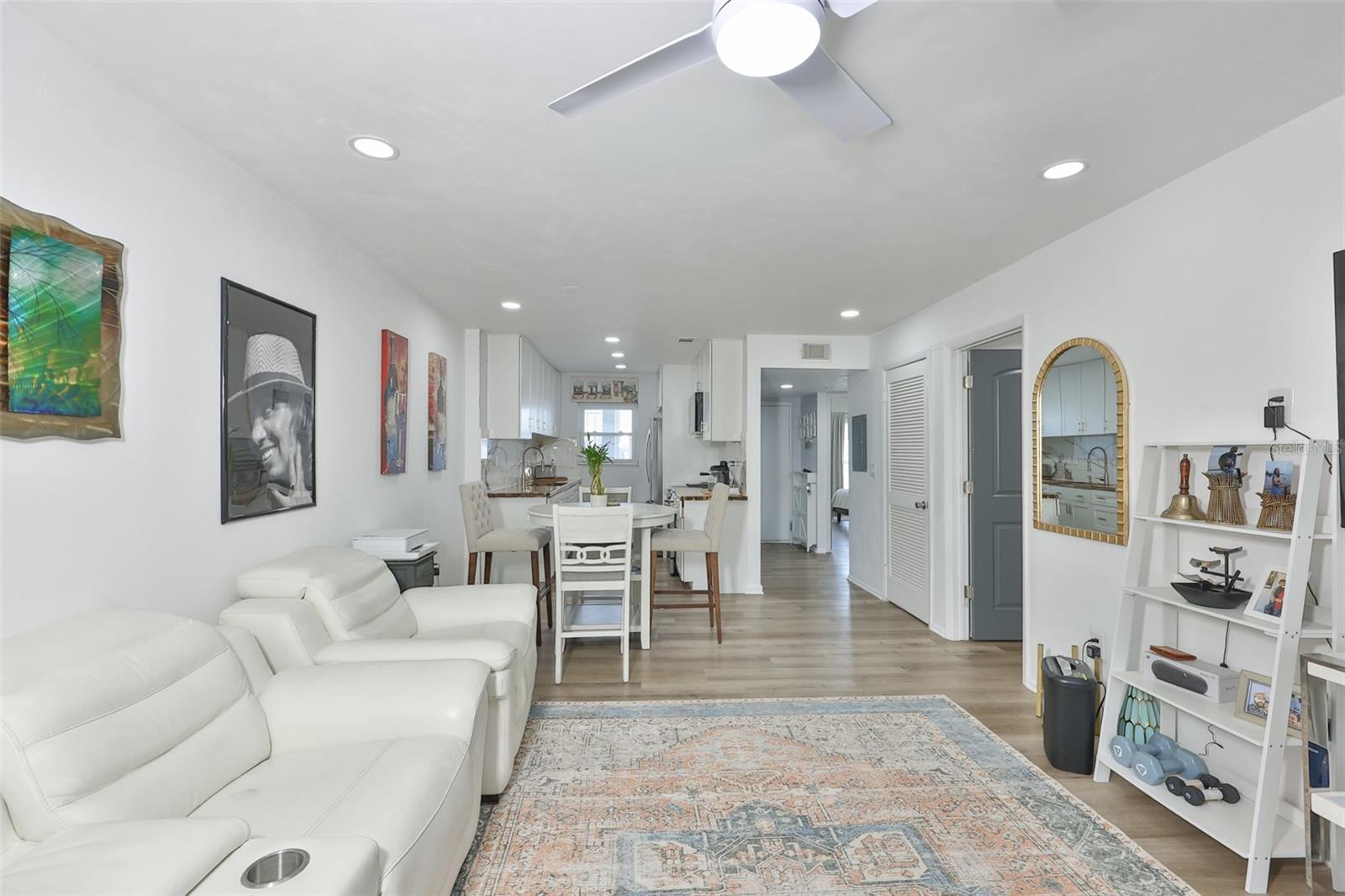 COACHMAN CREEK CONDO - Residential