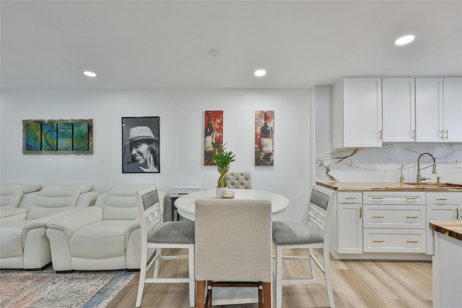 COACHMAN CREEK CONDO - Residential