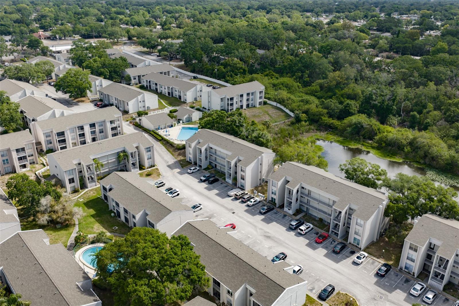 COACHMAN CREEK CONDO - Residential