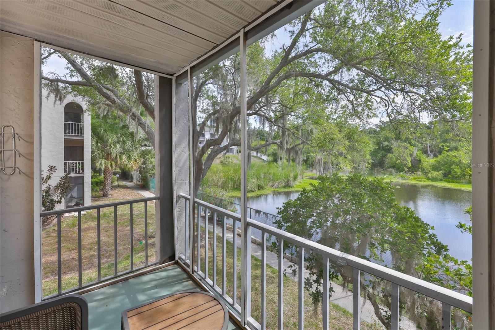 COACHMAN CREEK CONDO - Residential
