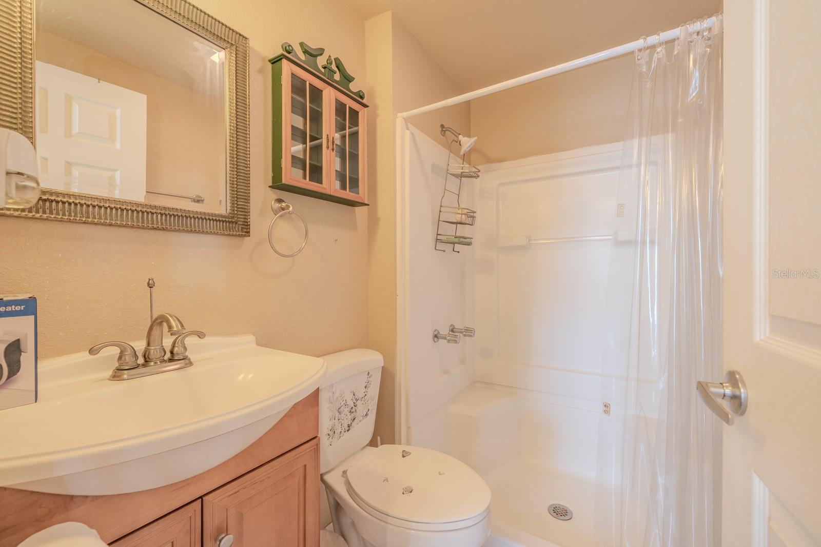 ROGERS SEABREEZE - Residential Income