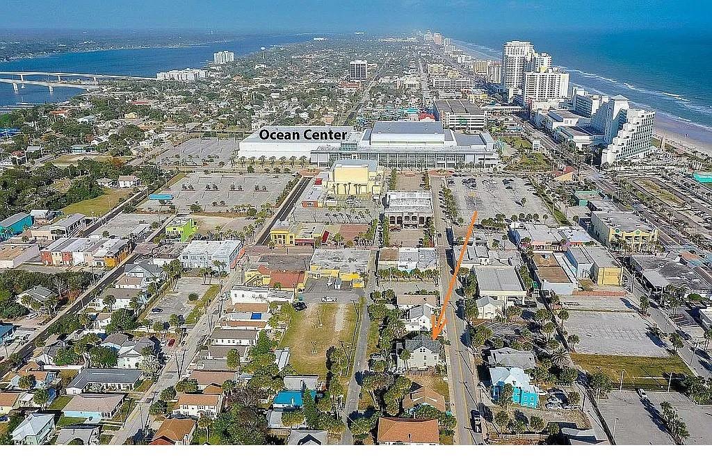 ROGERS SEABREEZE - Residential Income