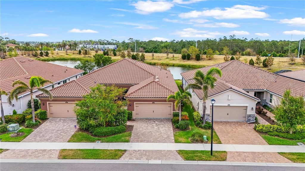 Photo of 11959 Tapestry Lane, Venice, FL 34293 (MLS # A4676684)