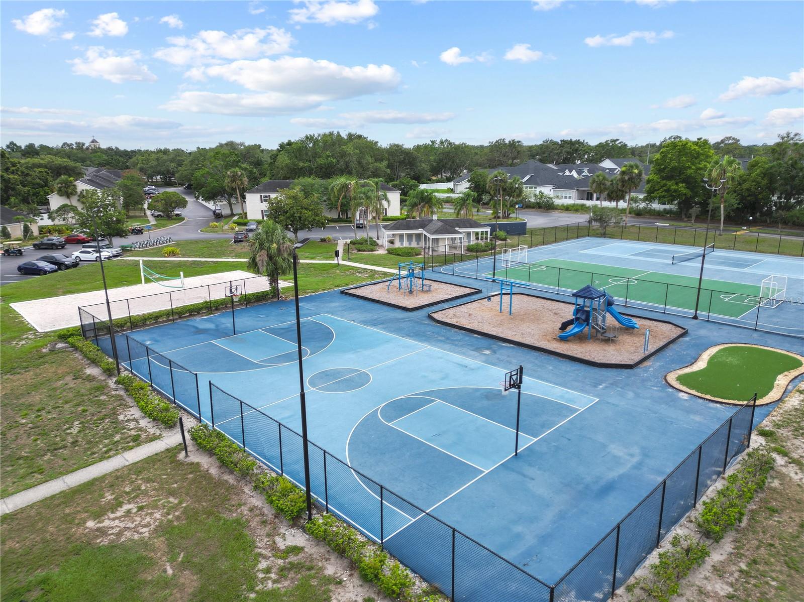 WHISPERING OAKS - Residential Lease