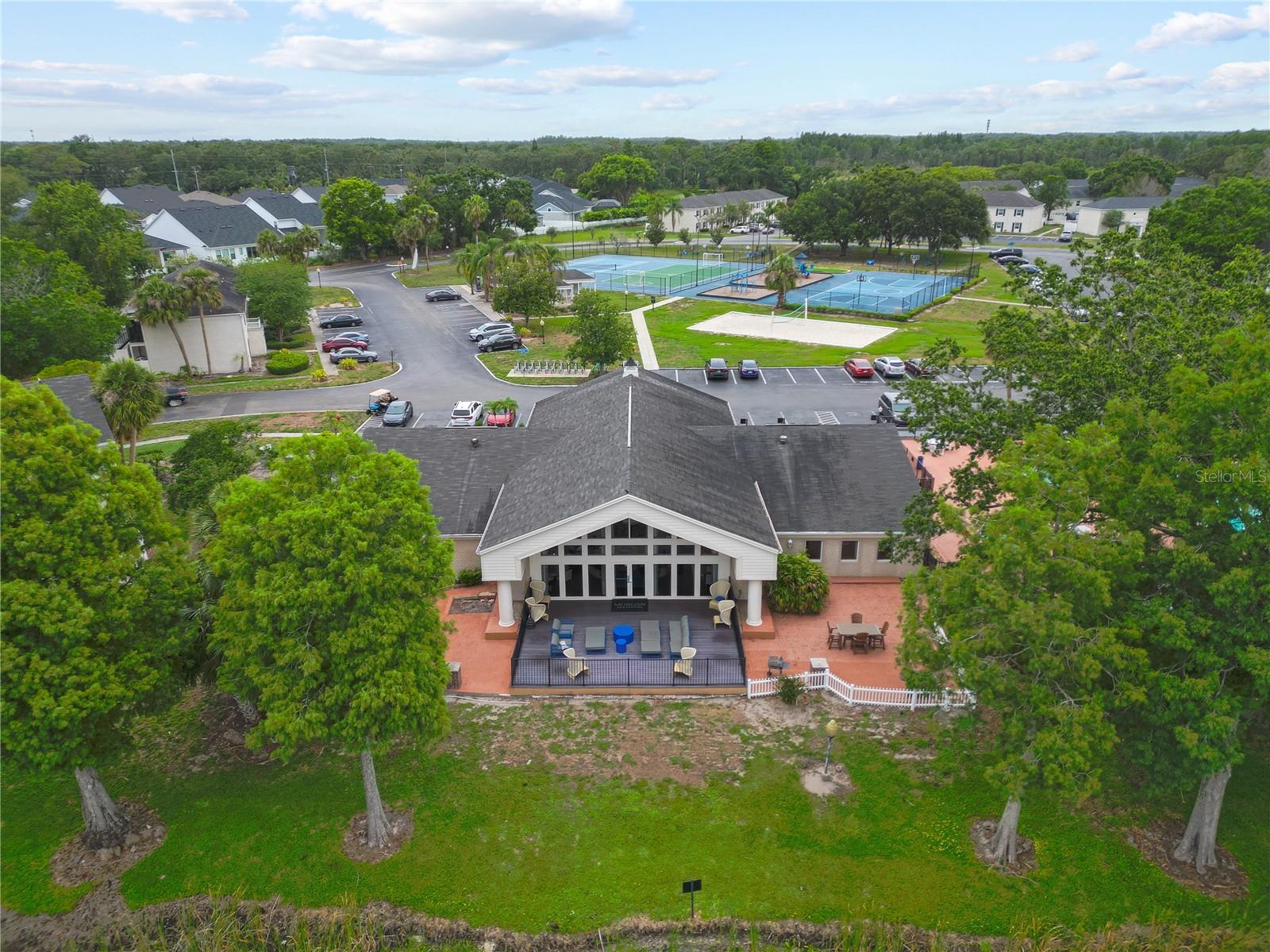 WHISPERING OAKS - Residential Lease