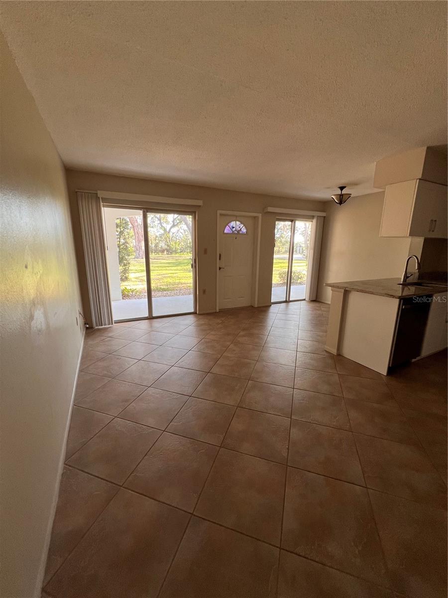 OAKWOOD GARDENS - Residential Lease