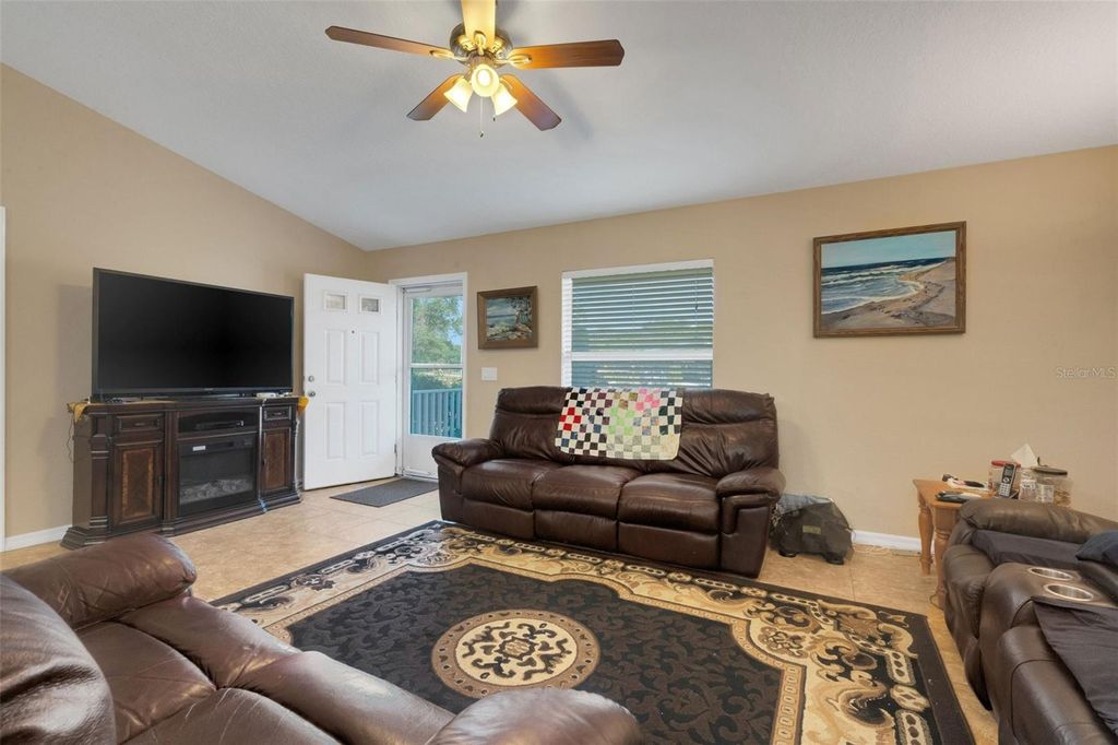 Photo of 3147 Sydney Dover Road, Dover, FL 33527 (MLS # TB8418739)