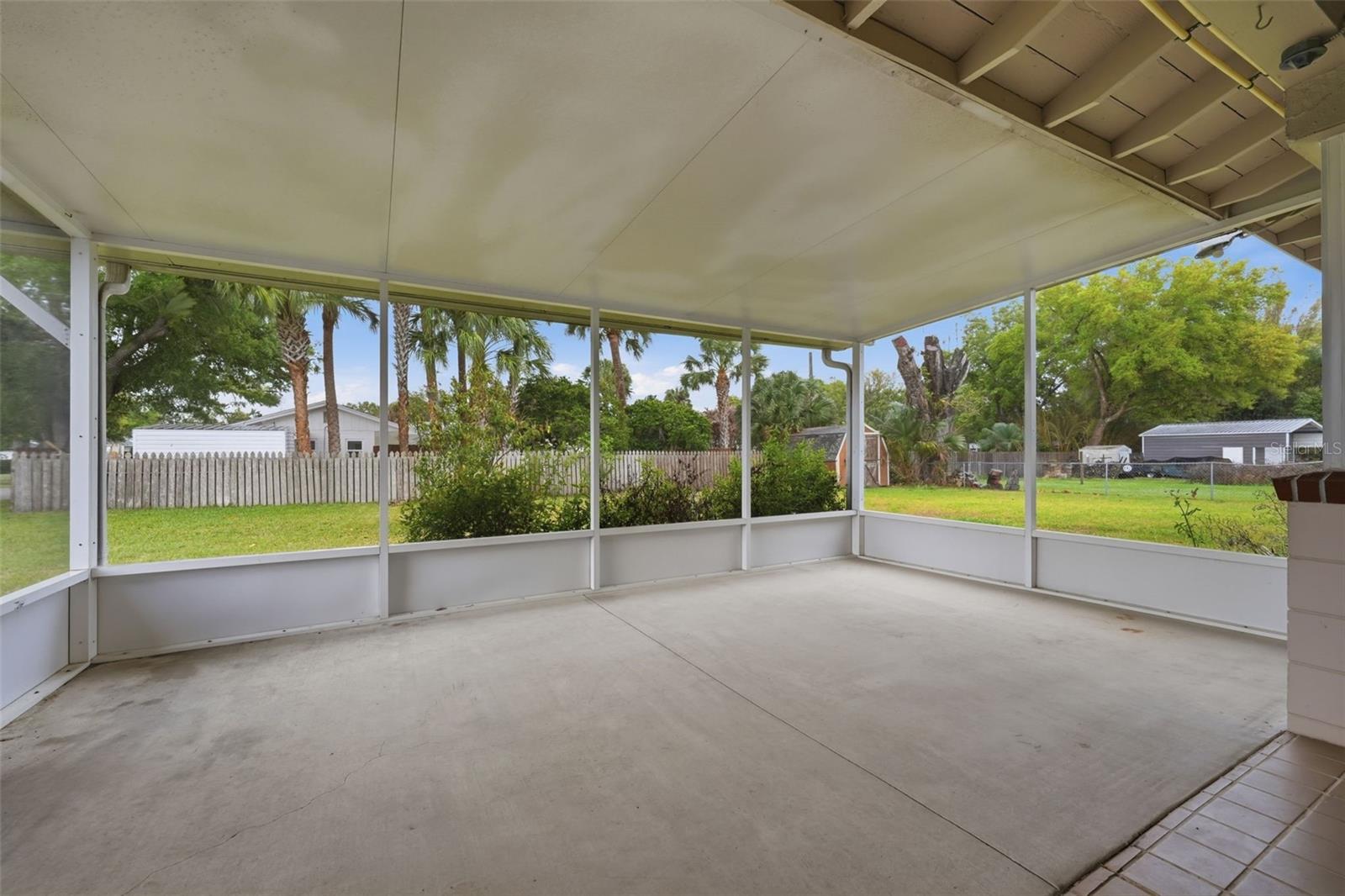 SYLVAN SHORES - Residential