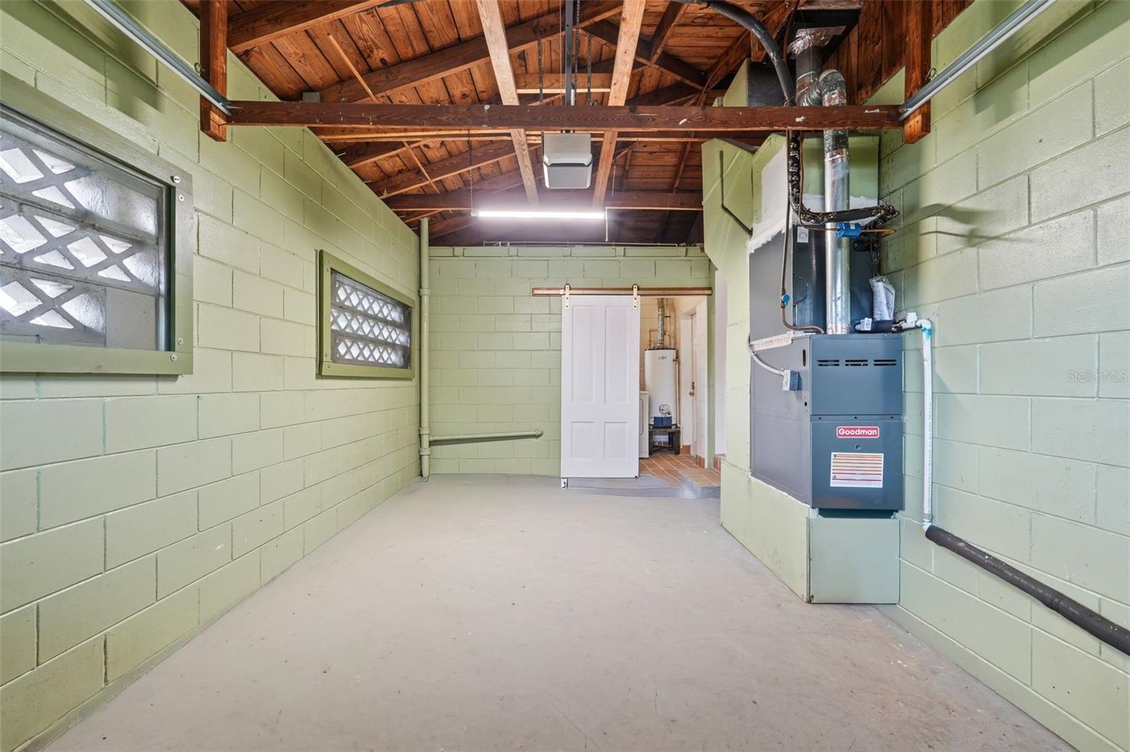 SYLVAN SHORES - Residential