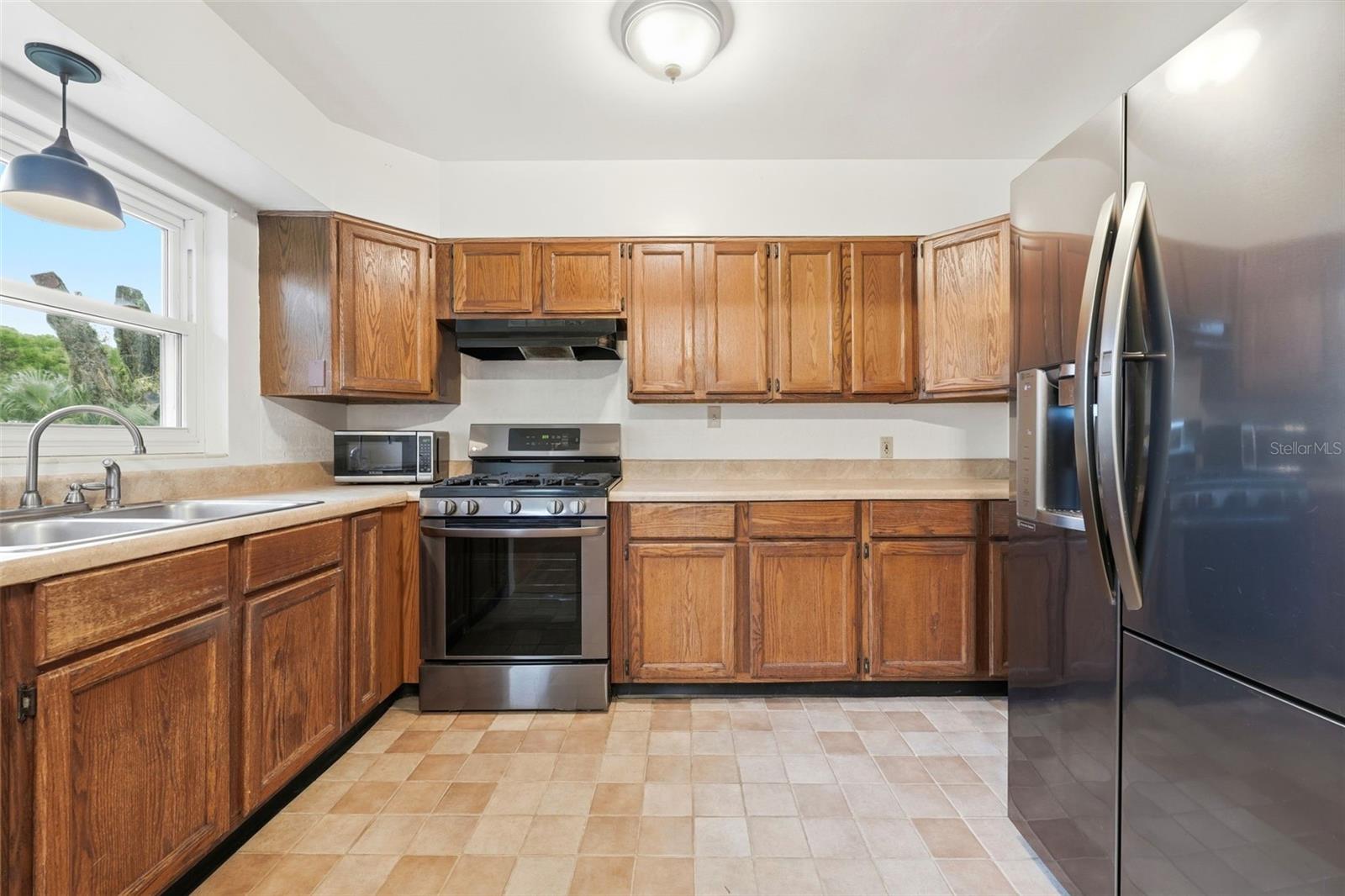 SYLVAN SHORES - Residential