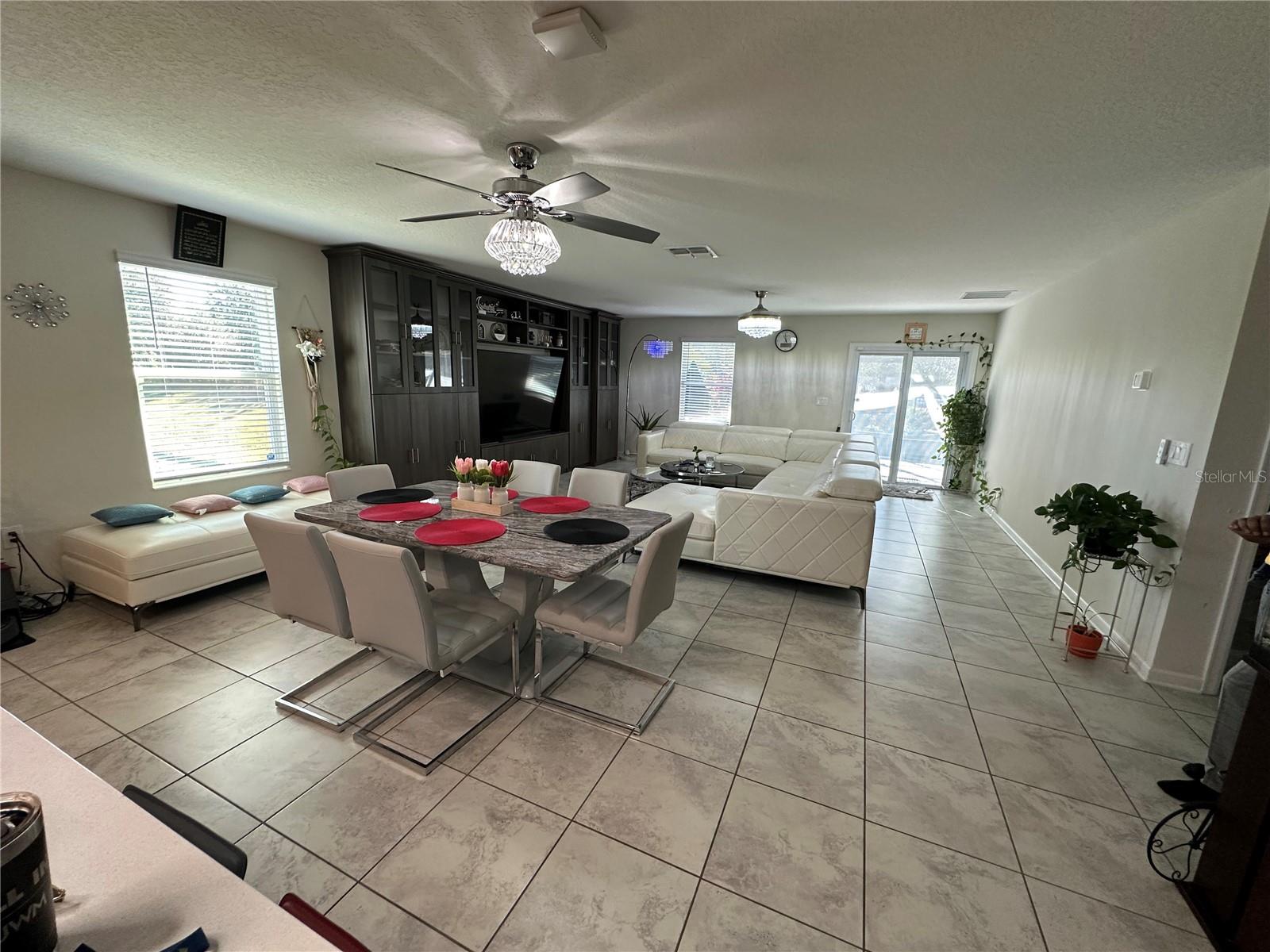 STOREY CREEK PH 1 - Residential Lease