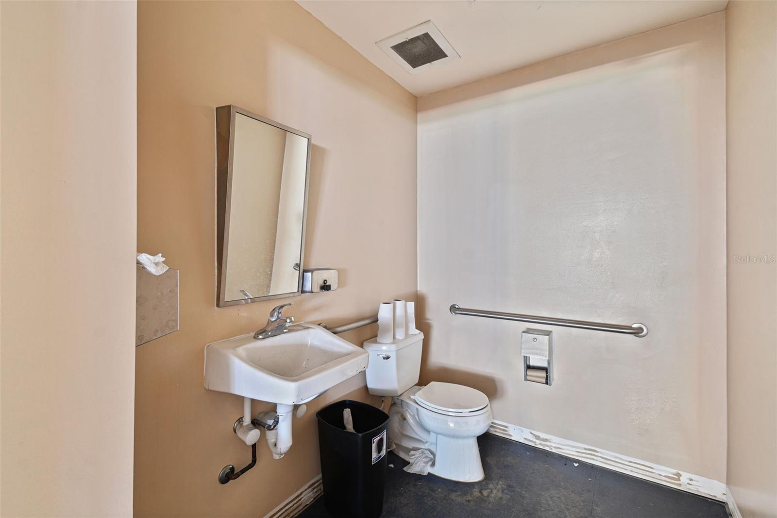 UNPLATTED - Commercial Sale