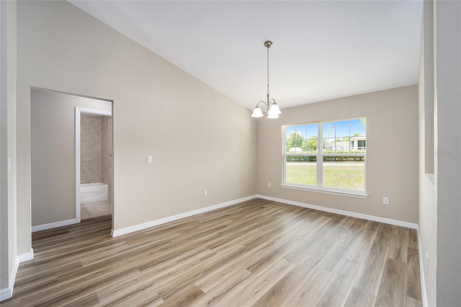 RAINBOW LAKES ESTATE - Residential