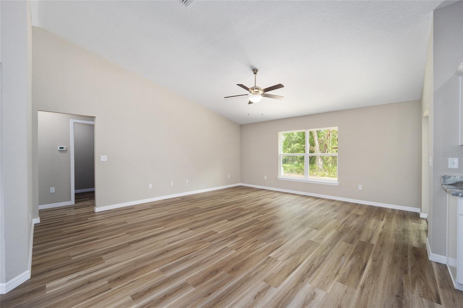 RAINBOW LAKES ESTATE - Residential