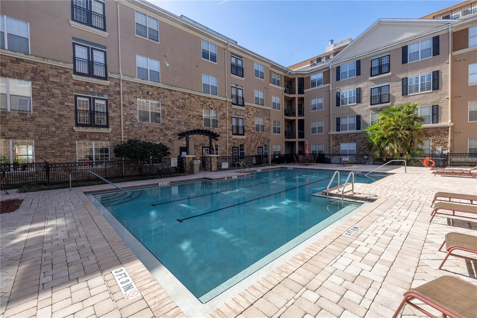 VILLA SONOMA AT INTERNATIONAL - Residential