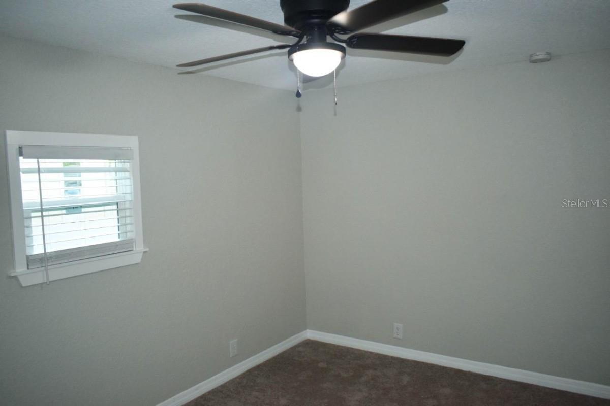 RIVER VILLAGE - Residential Lease