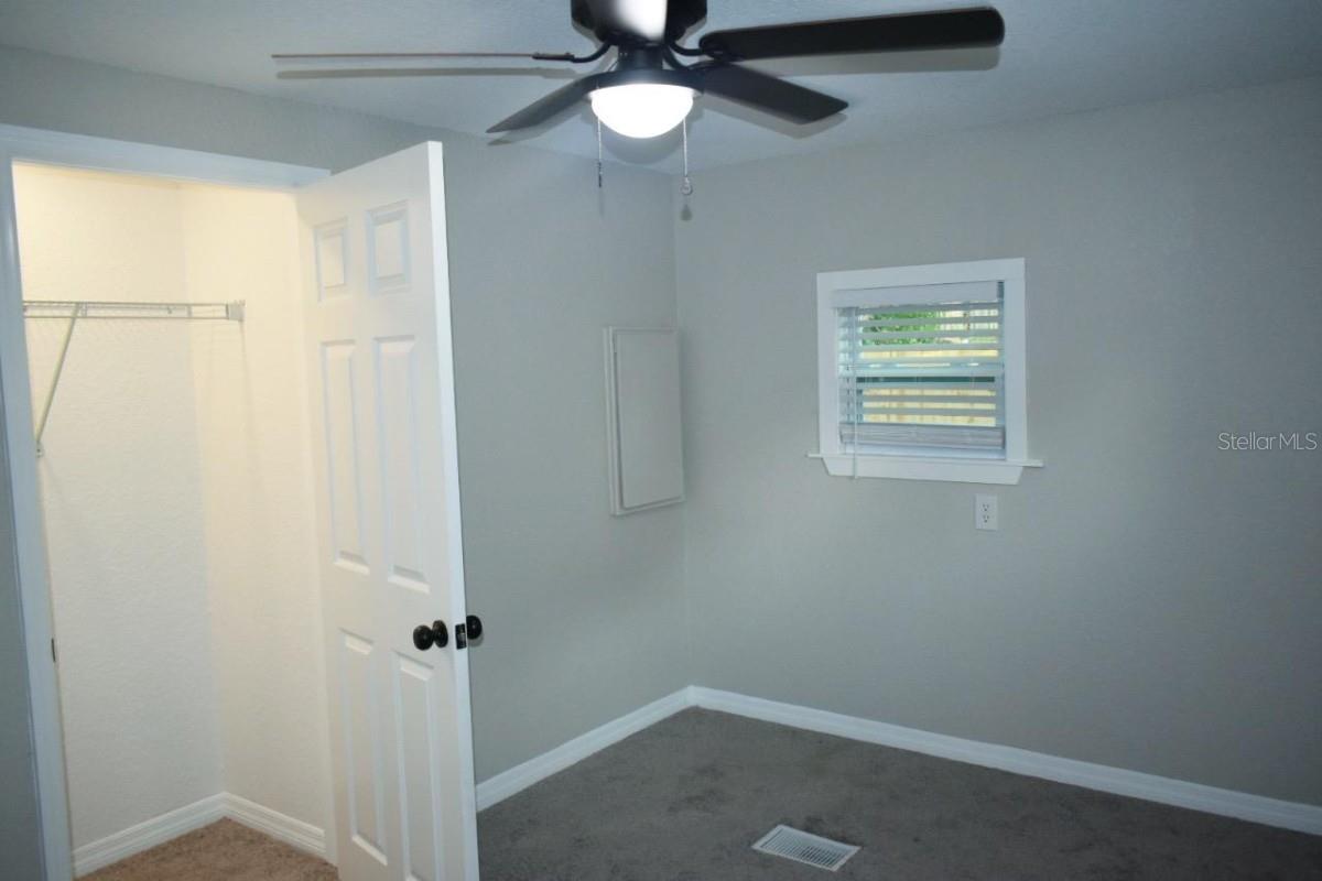 RIVER VILLAGE - Residential Lease