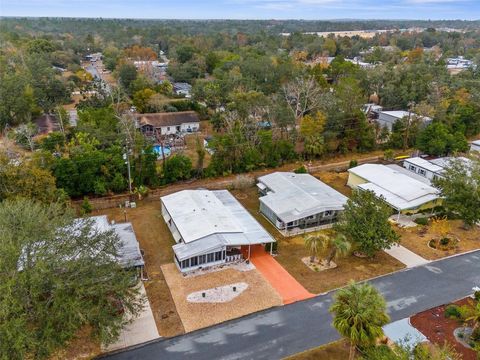 A home in BROOKSVILLE