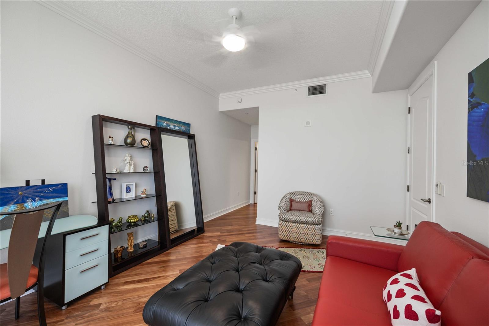 MARINA TOWER - Residential