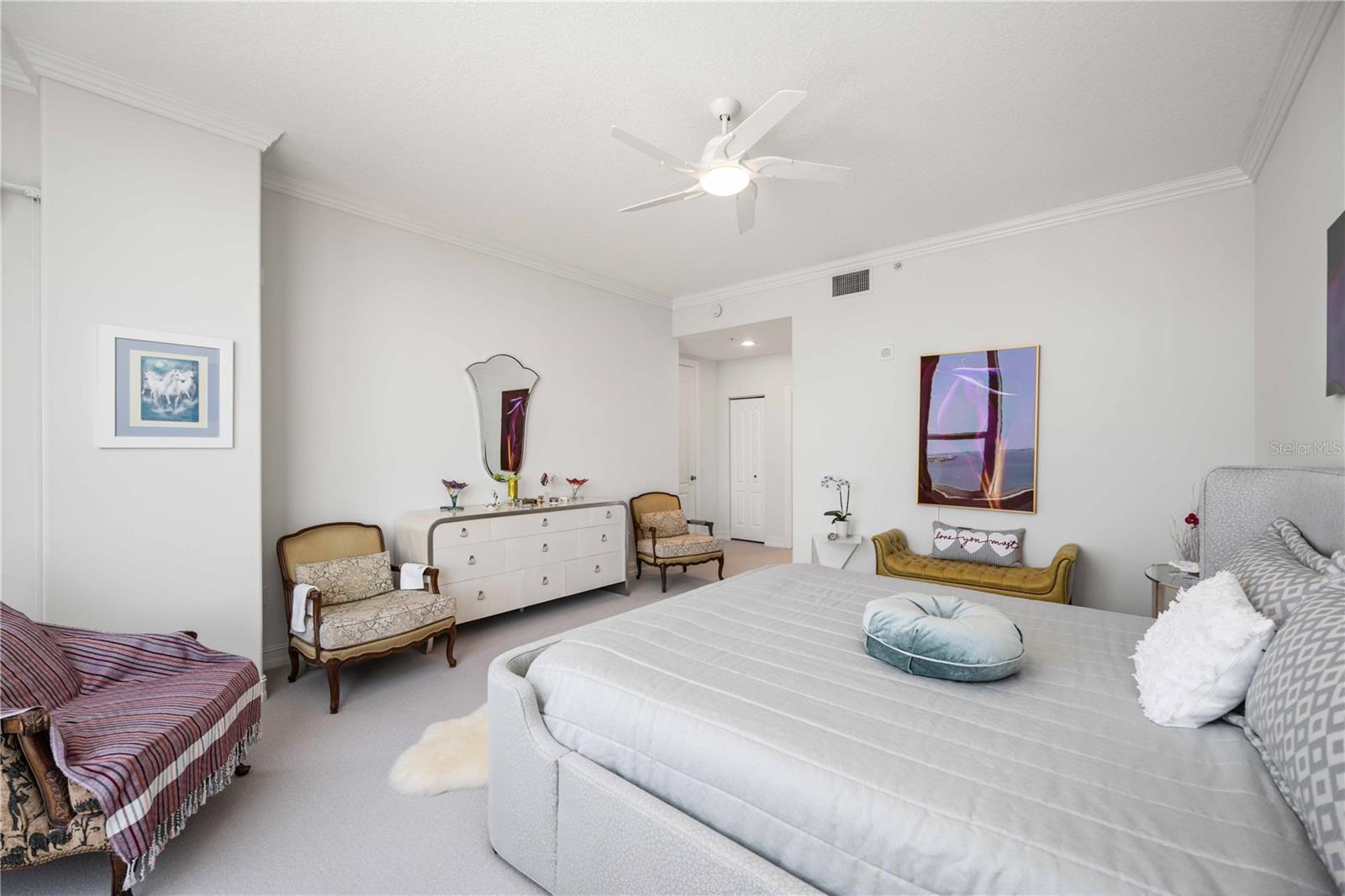 MARINA TOWER - Residential