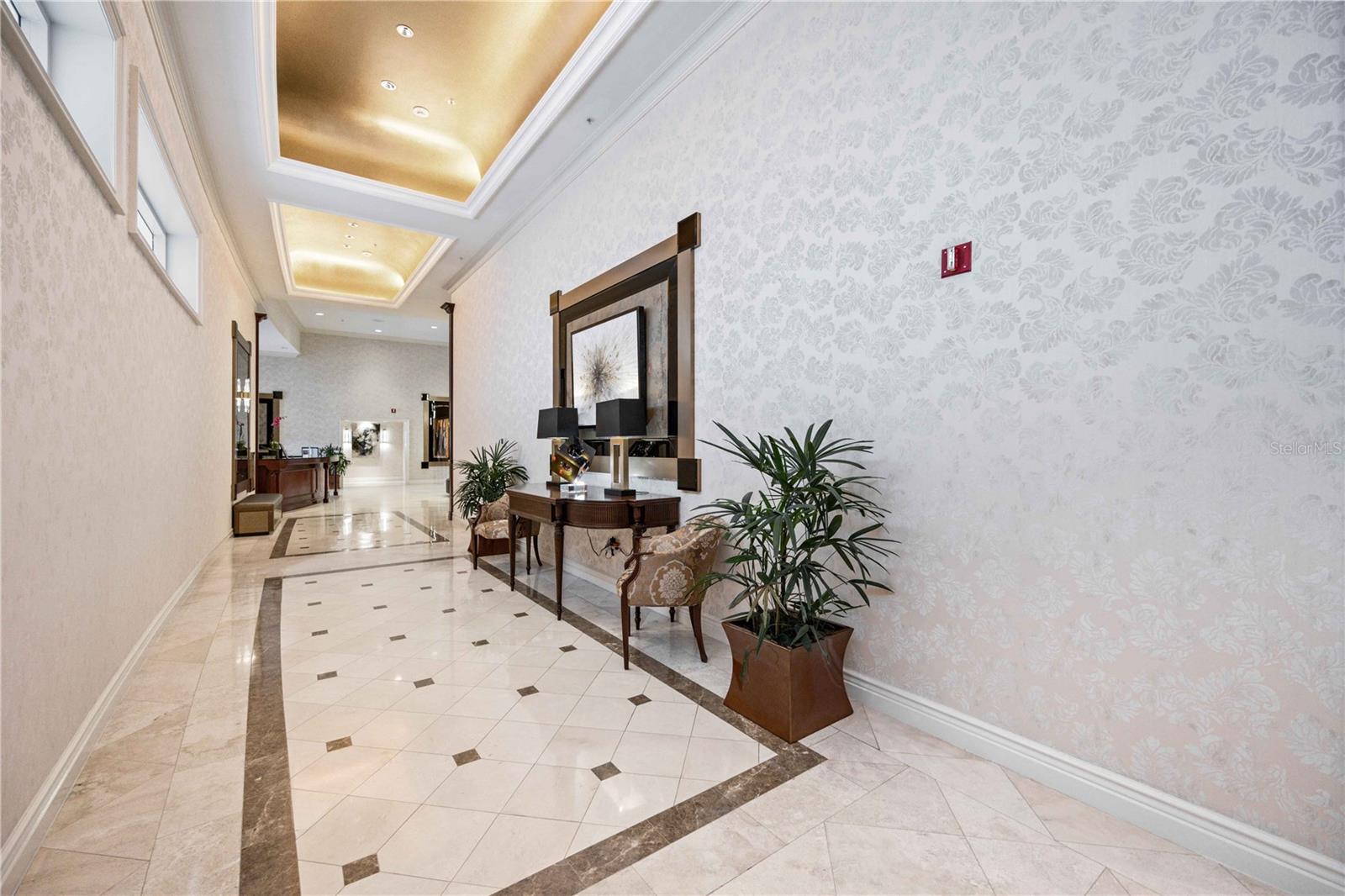 MARINA TOWER - Residential