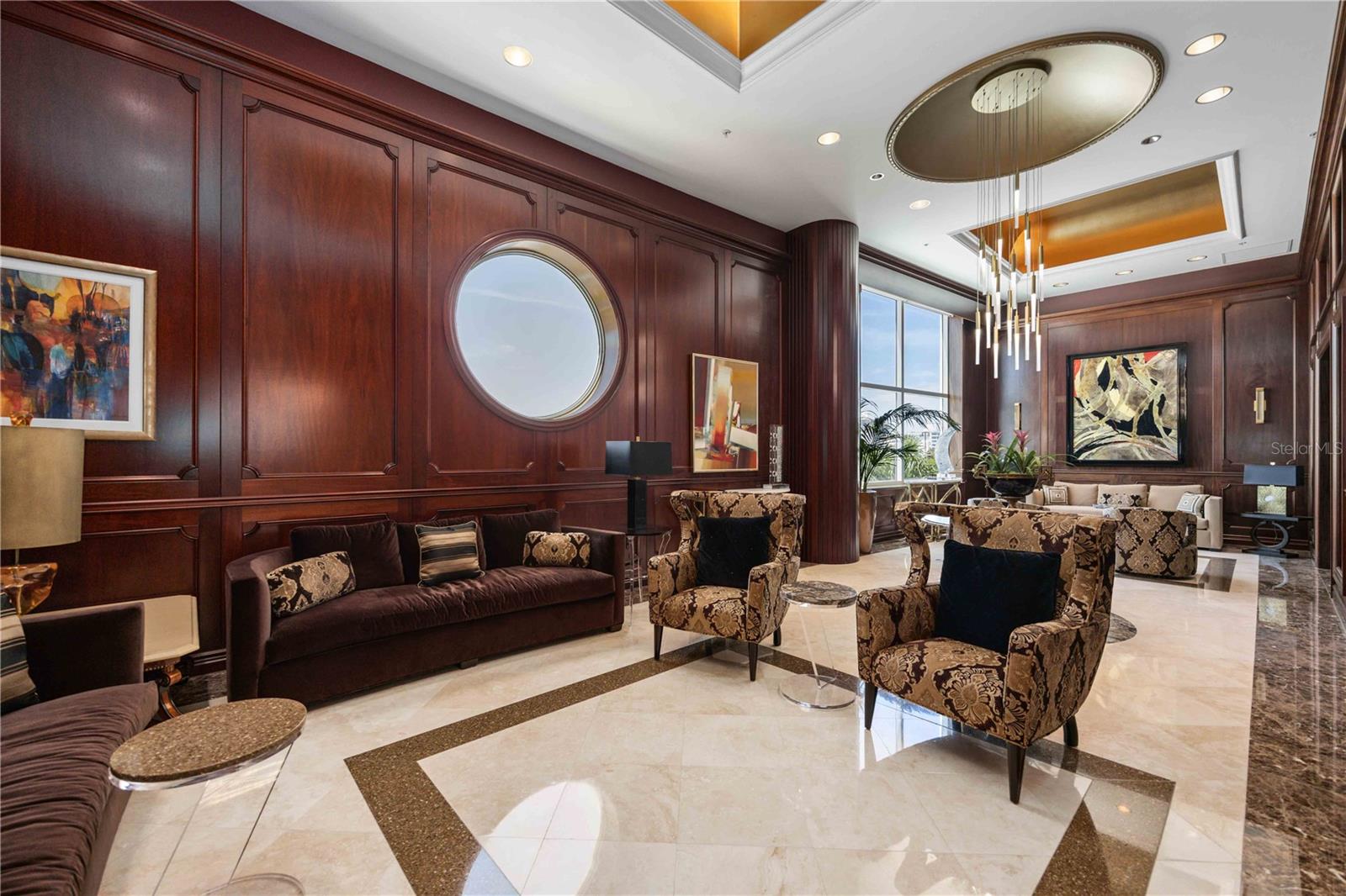 MARINA TOWER - Residential