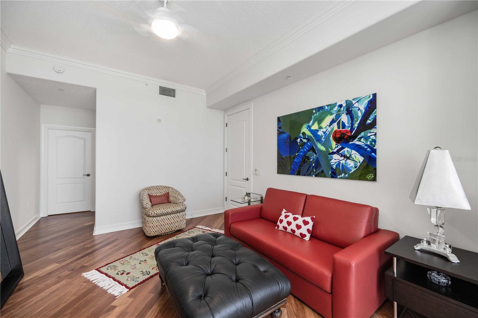 MARINA TOWER - Residential