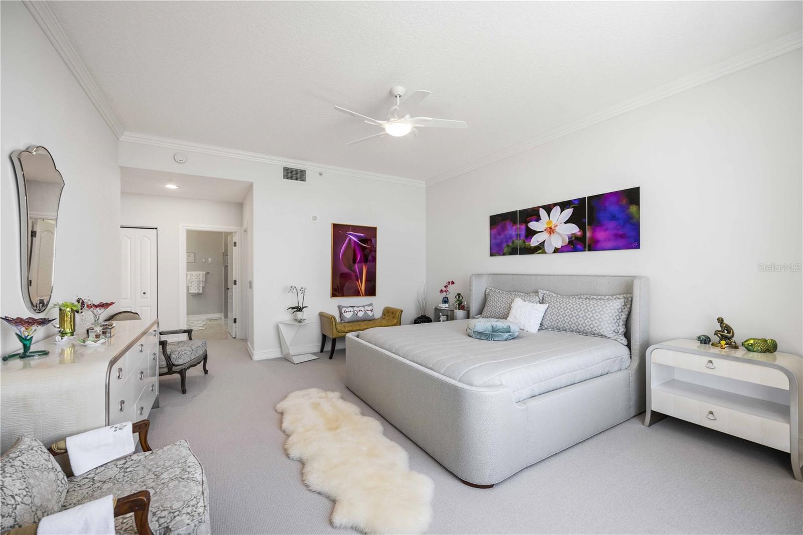 MARINA TOWER - Residential