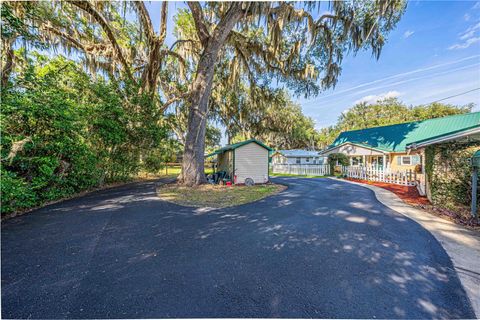 Tiny photo for 11690 SE 132nd Street Road, Ocklawaha, FL 32179 (MLS # OM724510)
